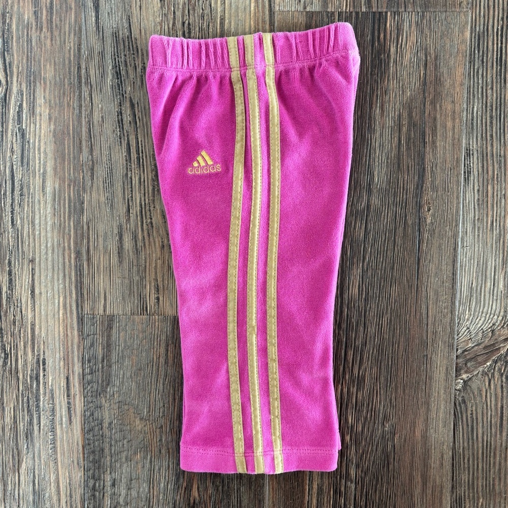 Y2K Adidas Velour Track Pants Girls 2T Pink w/3 Gold Side Stripes Gold Logo 2013